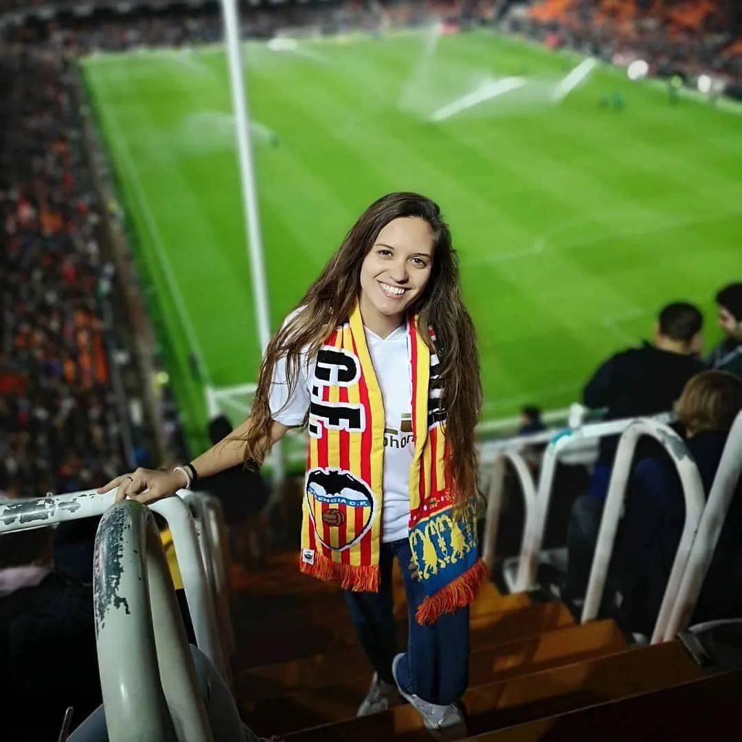 西甲联赛：巴伦西亚打造恐怖主场，西班牙人队长解禁复出